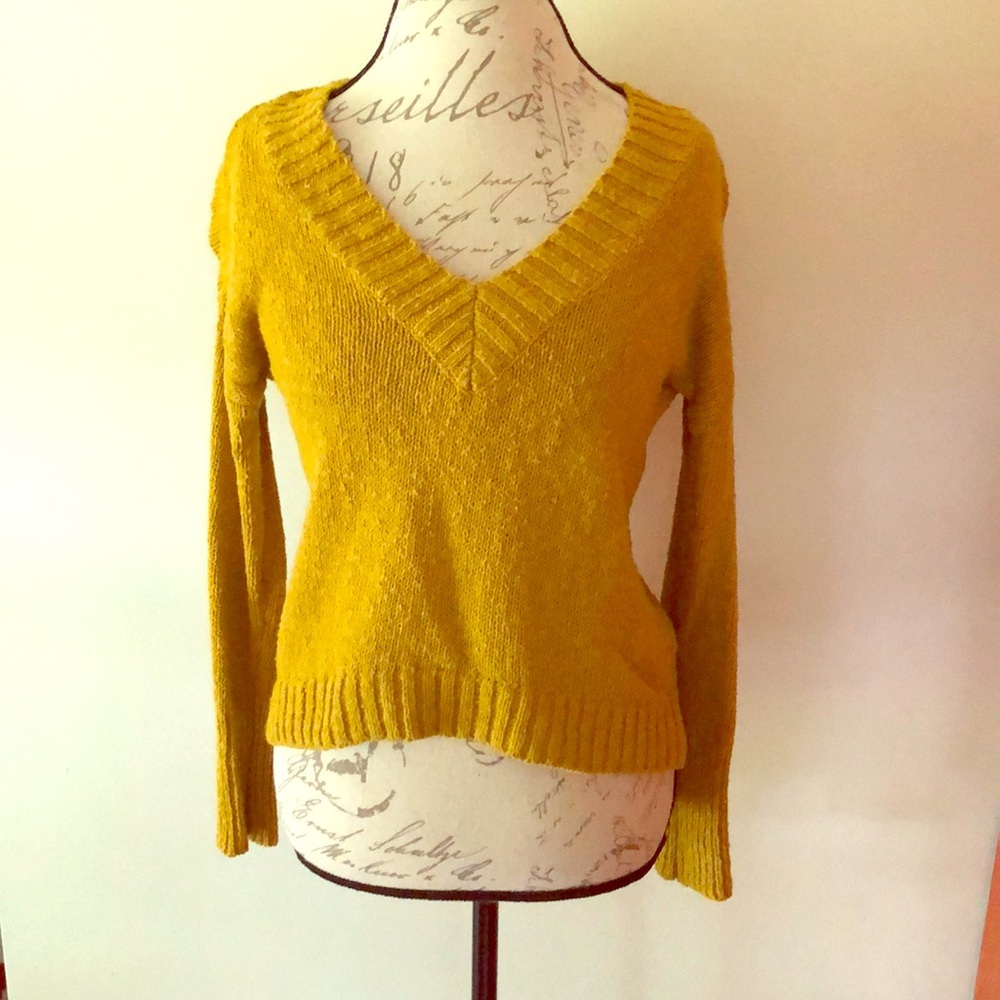 Gold Cropped Hi Lo Sweater Size S